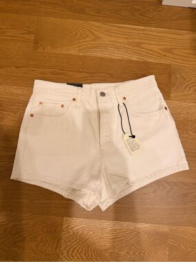 Levi's Cream High-Rise Denim Shorts
